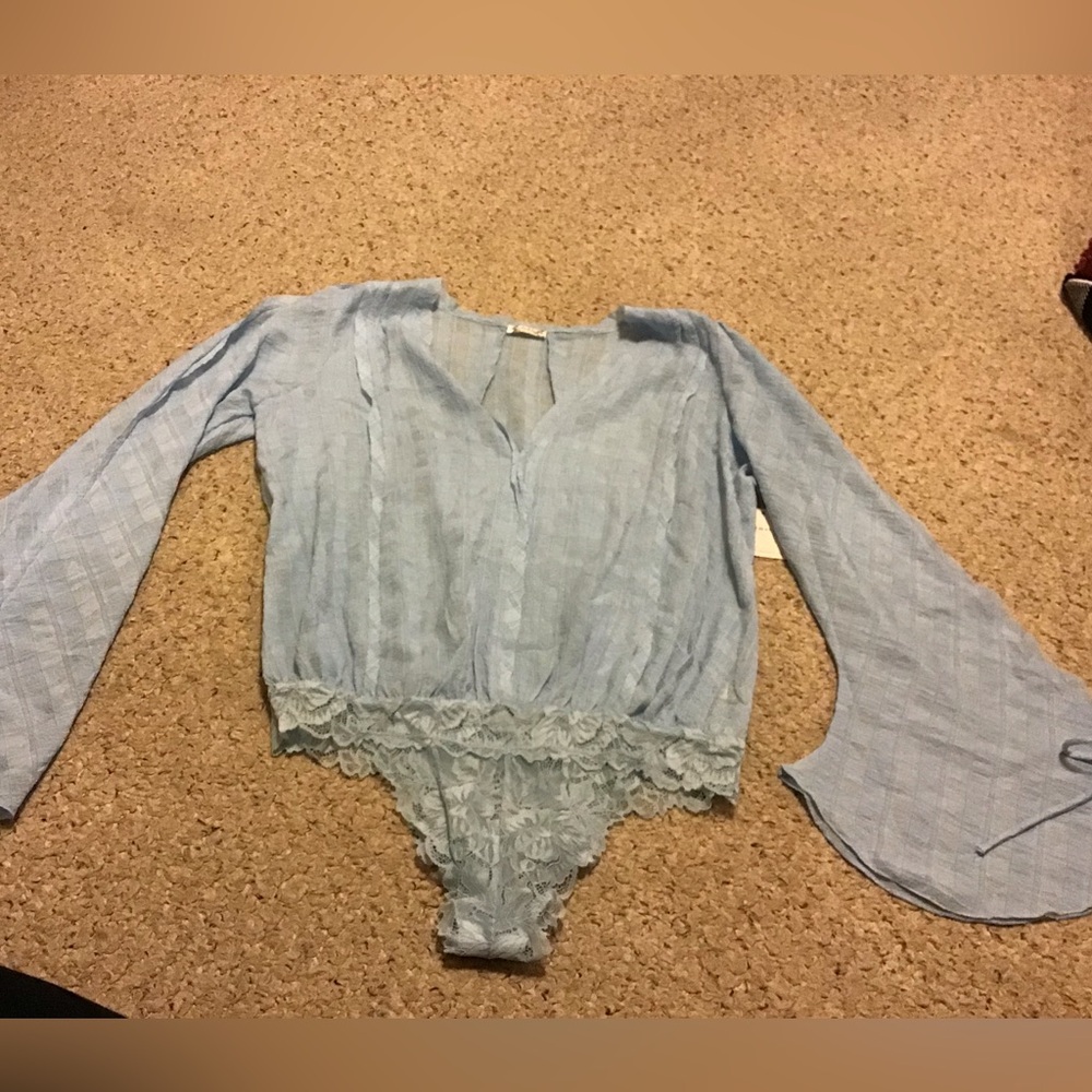 INTIMATELY FREE PEOPLE NWT SZ S DEWSHINE BODYSUIT LACE BOTTOM LINER INTACT